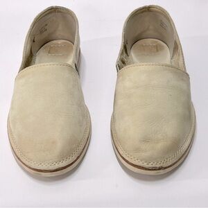FRYE 73717 Frye Womens Milly A Line  Flat 9.5 9 1/2  (M) Cement Beautiful